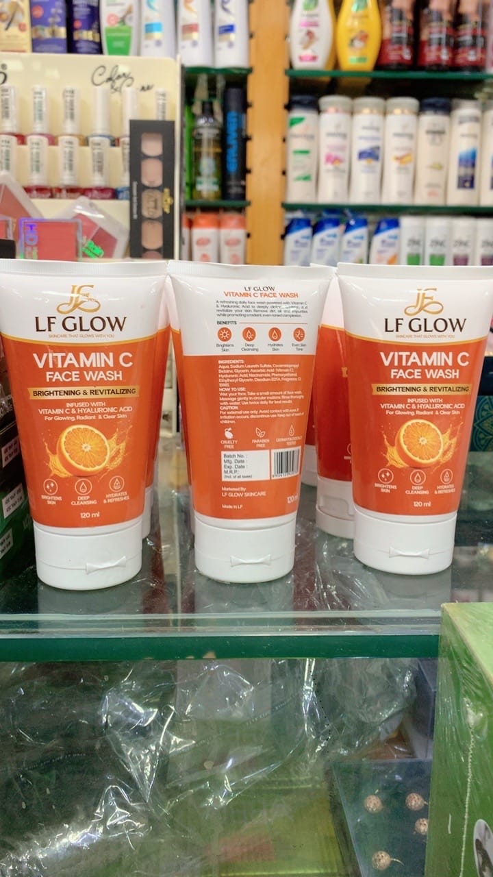 LF GLOW Vitamin C Face Wash
